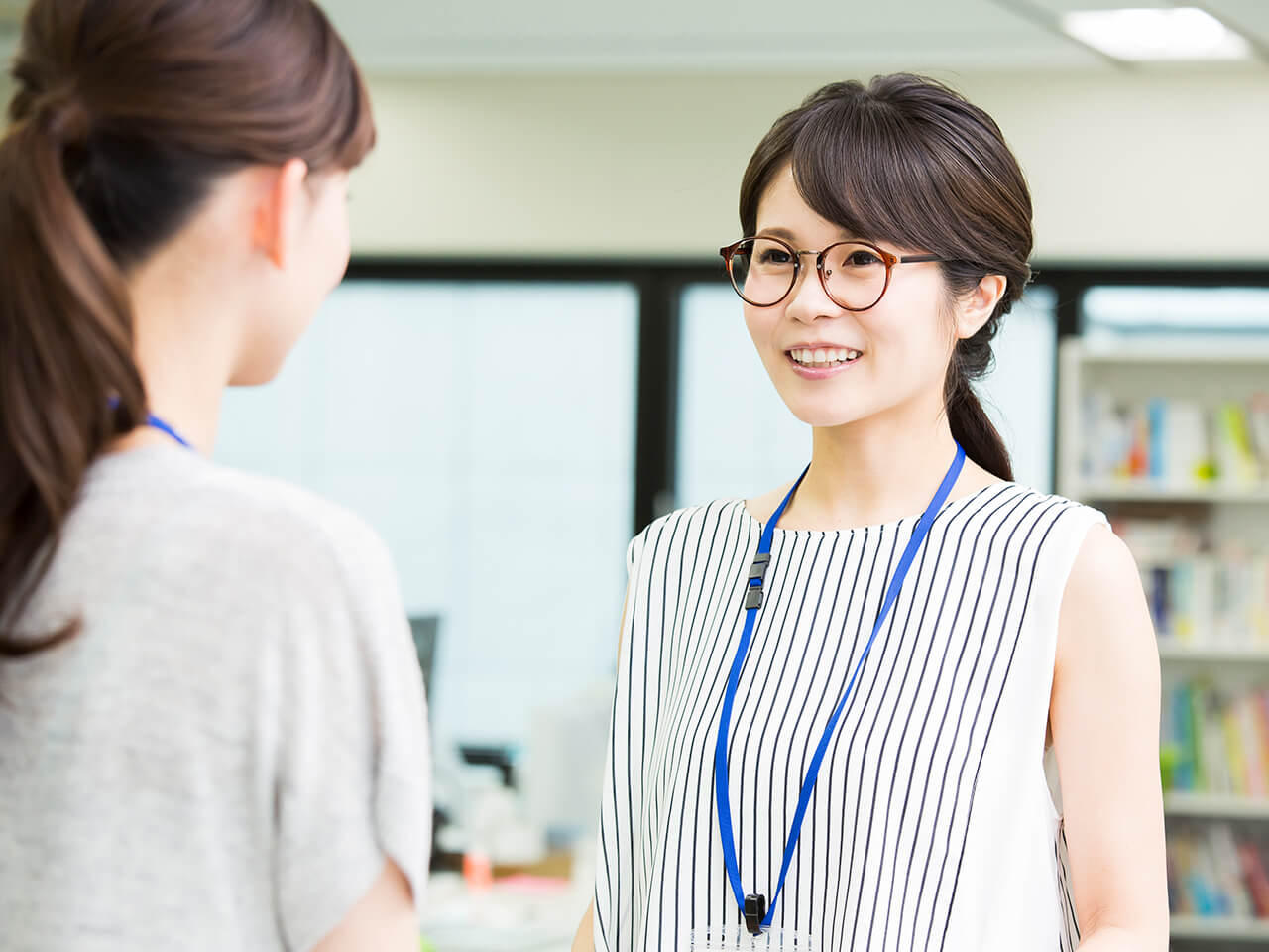 話を聞く